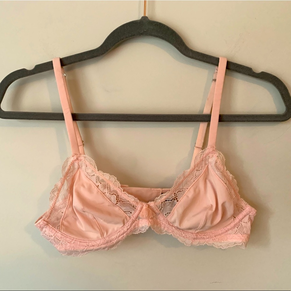 NWOT Montelle Lace Unlined Underwire Bra Size S